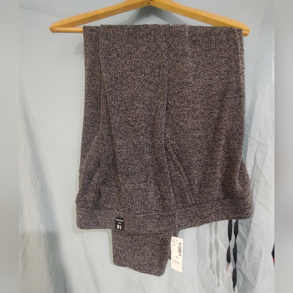 NWT Reitmans slim leg pants